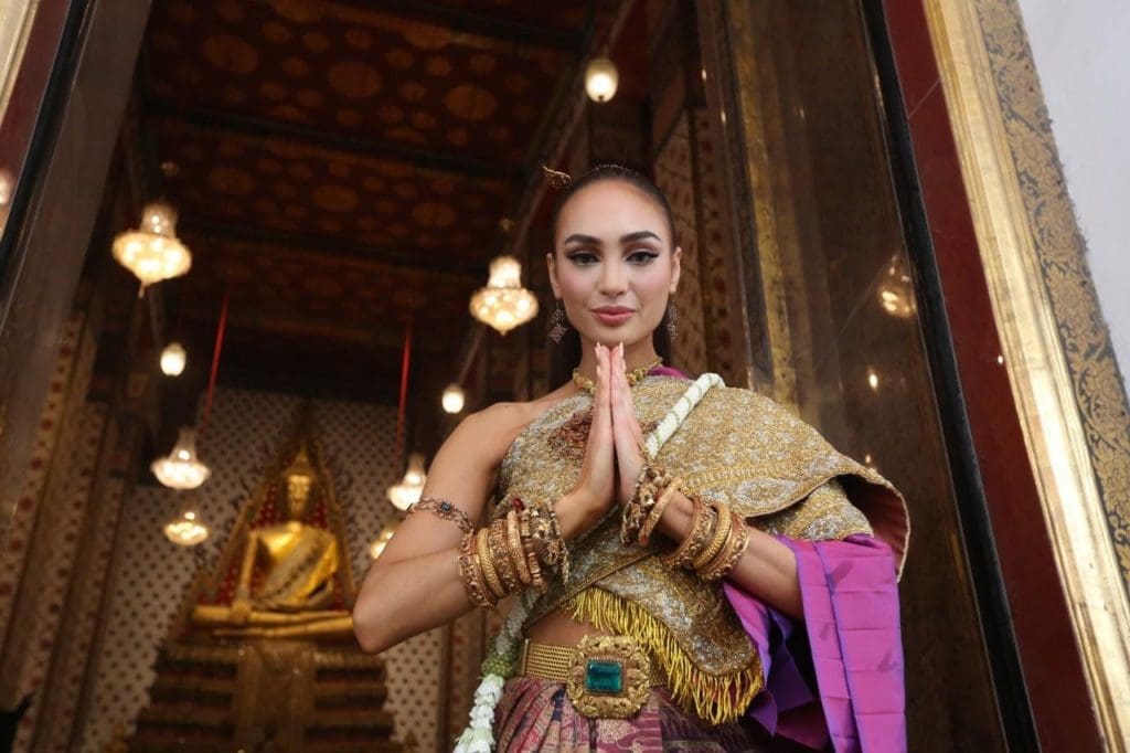 R'Bonney has just completed a tour of Thailand and Malaysia with the owners of the pageant.