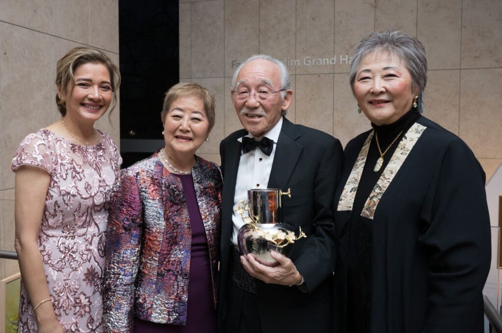 Asia Society Texas president Bonna Kol, Kathy& Glen Gondo, and honorary ball chair Donna Fujimoto Cole at Asia Society Texas’ Tiger Ball celebrating the beauty and elegance of Japan, honoring the Gondos.  (Photo by Daniel Ortiz)