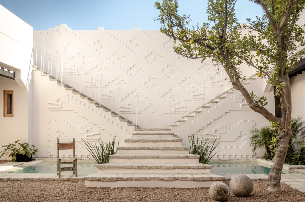 The courtyard of La Valise San Miguel, a newly opened boutique hotel in the beloved colonial-era city. (courtesy) 
