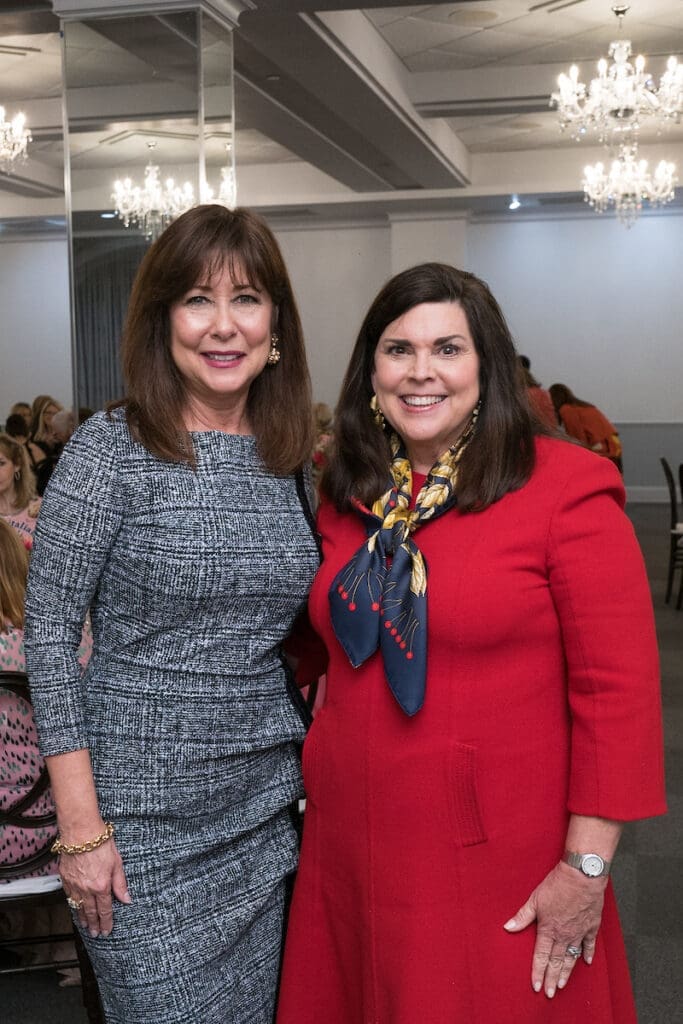 Heidi Rockecharlie, Leisha Elsenbrook at the Houston Symphony League's "Conversation With Houston Icons." (Photo by Daniel Ortiz)