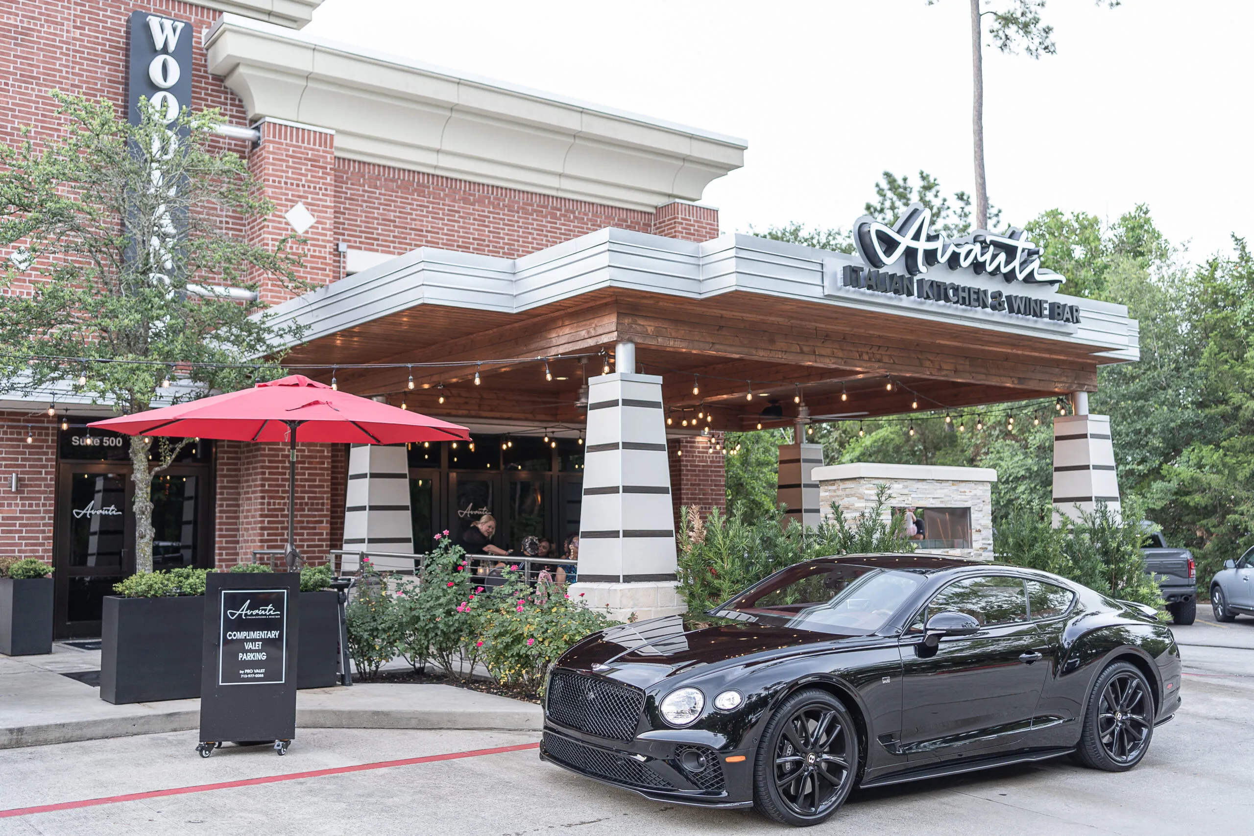 Avanti Italian Kitchen & Wine Bar