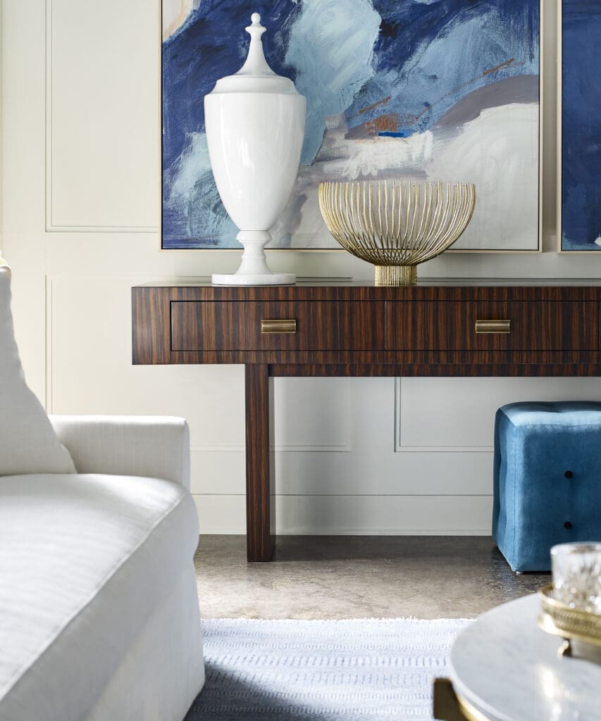 Lillian August maintains its status as a leading brand by not only staying true to its roots, but keeping up with the times.