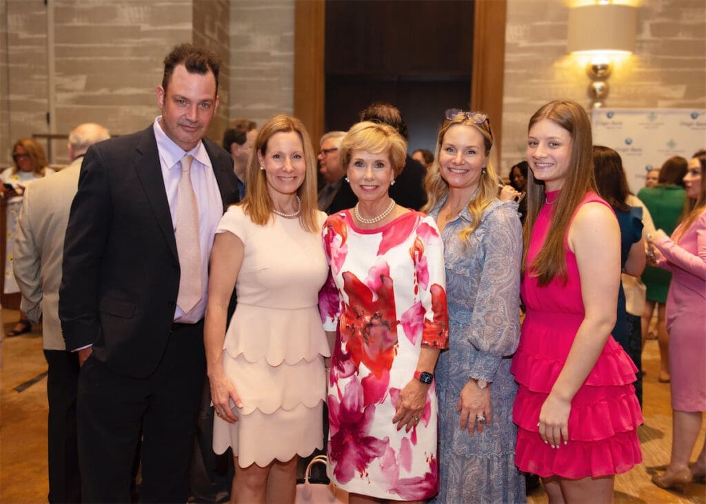 Christopher Dealey, Leigh DeMarco, Sustainer of the Year Pam Busbee, Melissa Rawlins, and Celia Demarco (Photo by Tamytha Cameron)