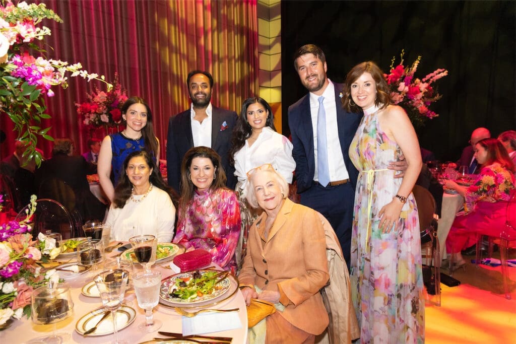 Katherine Tullos, Anuj & Ambika Singhal, Craig & Rebecca Carpenter, Deepika Vyas, Capera Ryan, Deborah Ryan (Photo by Sharon Ellman)