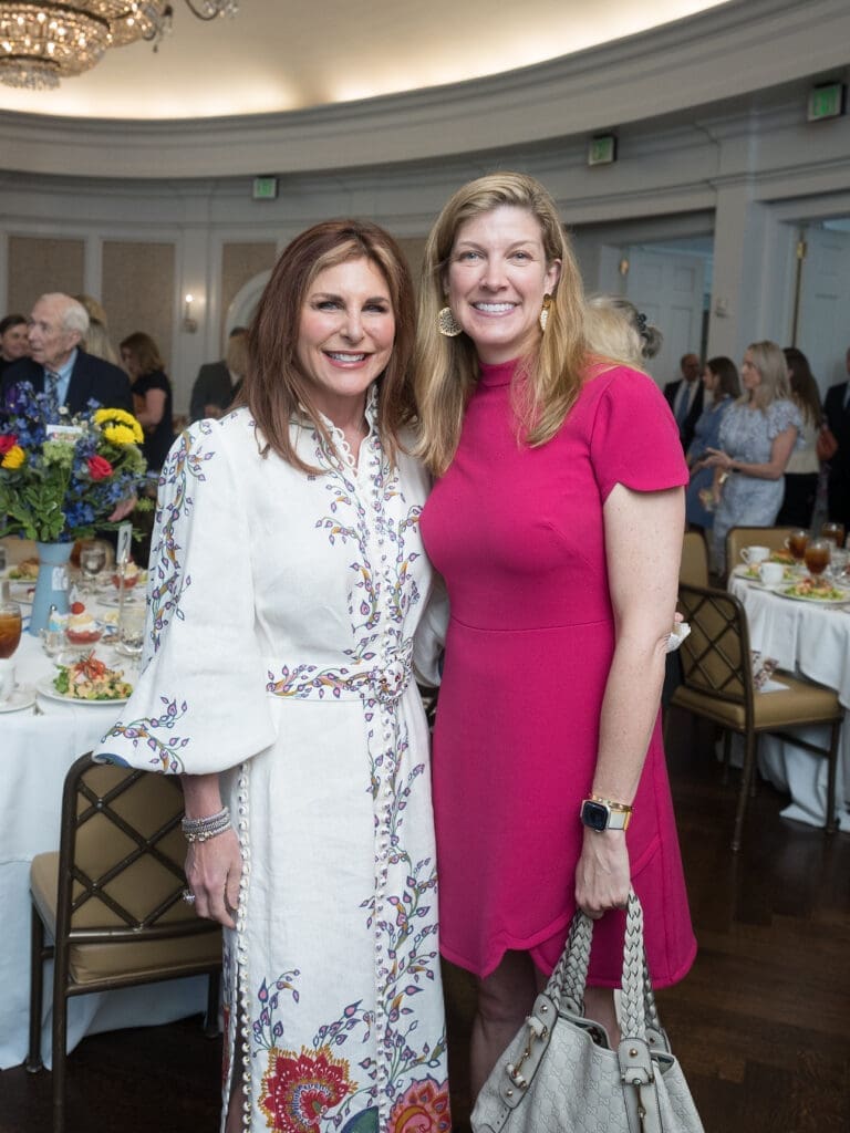 Cynthia Wolff, Jennier Barron at the CanCare luncheon (Photo by Daniel Ortiz)