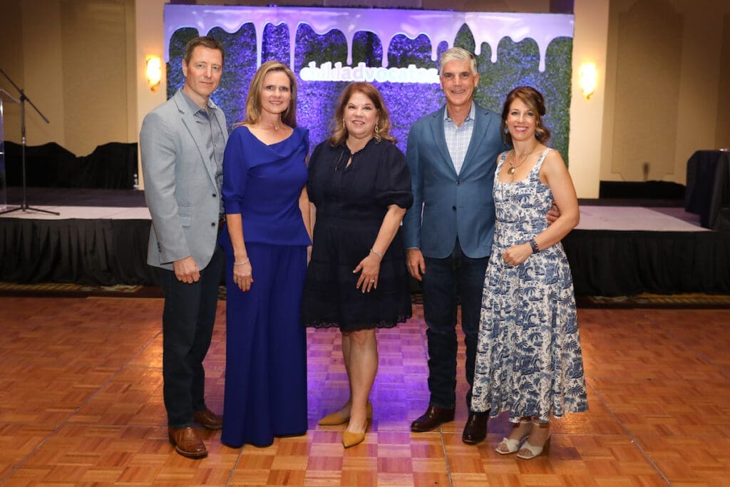 Honorees Derrick & Traci Jensen, Child Advocates CEO Sonya Galvan, dinner chairs Jeff & Donette Manley at the Child Advocates benefit. (Photo by Priscilla Dickson)