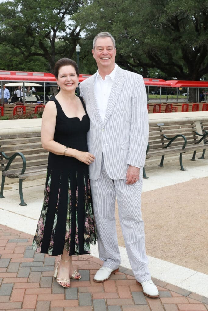 Honoree Doreen Stoller & Daniel J. Piette at the Hermann Park Conservancy's Evening in the Park. (Photo by Priscilla Dickson)
