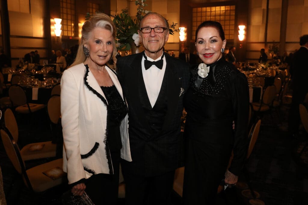Joan Schnitzer Levy, Robert Sakowitz, Chris Kase at the Holocaust Museum Houston Lyndon Baines Johnson Moral Courage Award Dinner (Photo by Priscilla Dickson)
