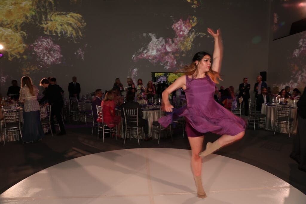 Interpretative Dancer from Booker T. Washington High School for the Performing and Visual Arts (Photo by Lisa Stewart and Rob Wythe/Wythe Portrait Studio)