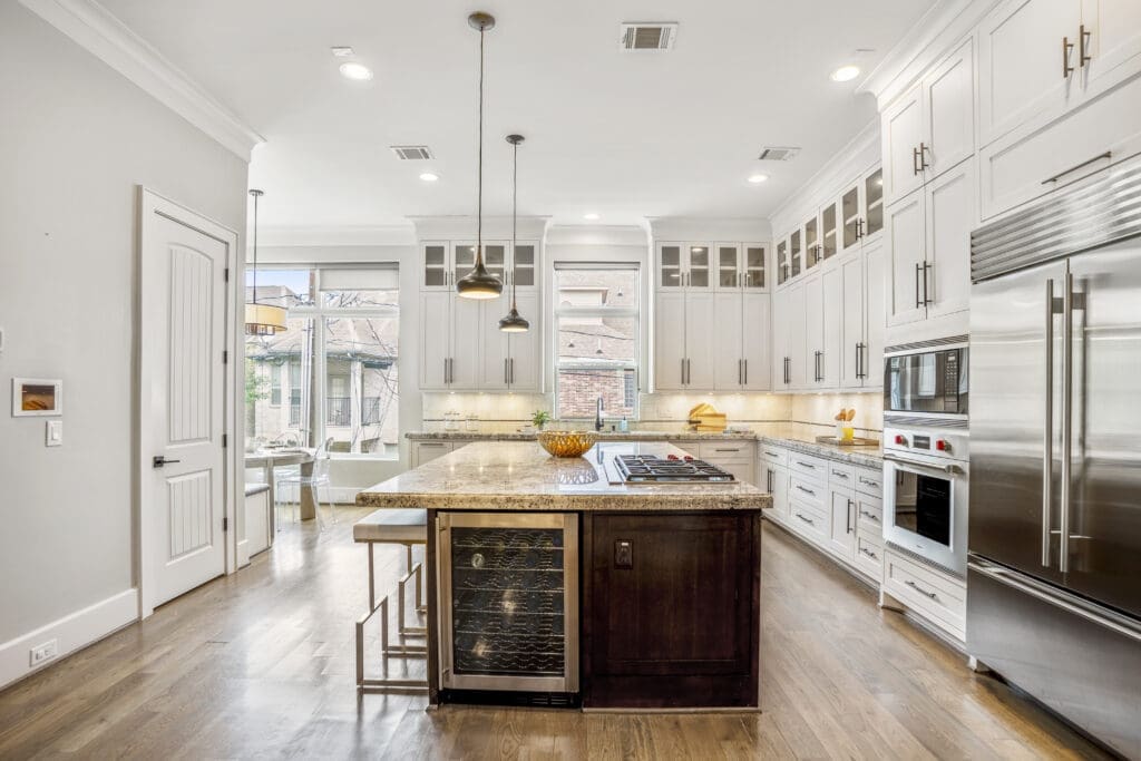 The state of the art kitchen in the former Houston Rocket's townhome. (Photo by Turnkey Visuals)