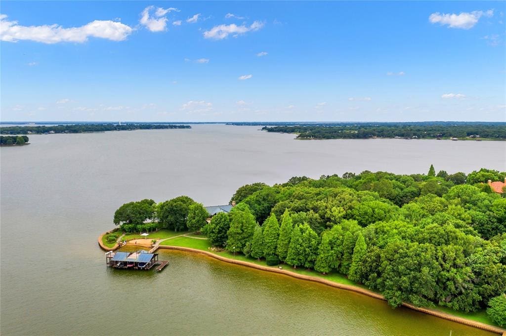 Cedar Creek Lake is focal point of the property at 205 Lakeside Drive in Malakoff.