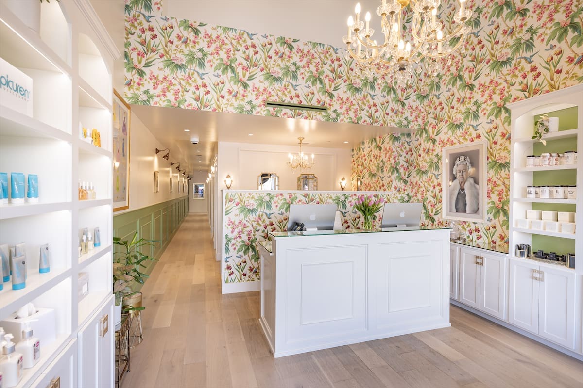 Queen Bee is a new Dallas beauty salon and spa.