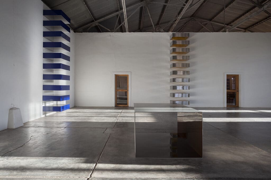 North room, East building, La Mansana de Chinati/The Block, Judd Foundation, Marfa, Texas (Photo by Elizabeth Felicella. Courtesy Judd Foundation.)