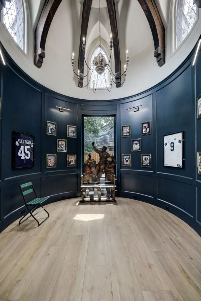 The home office/study at 5620 Bordley features this rotunda (Photo by TK Images)