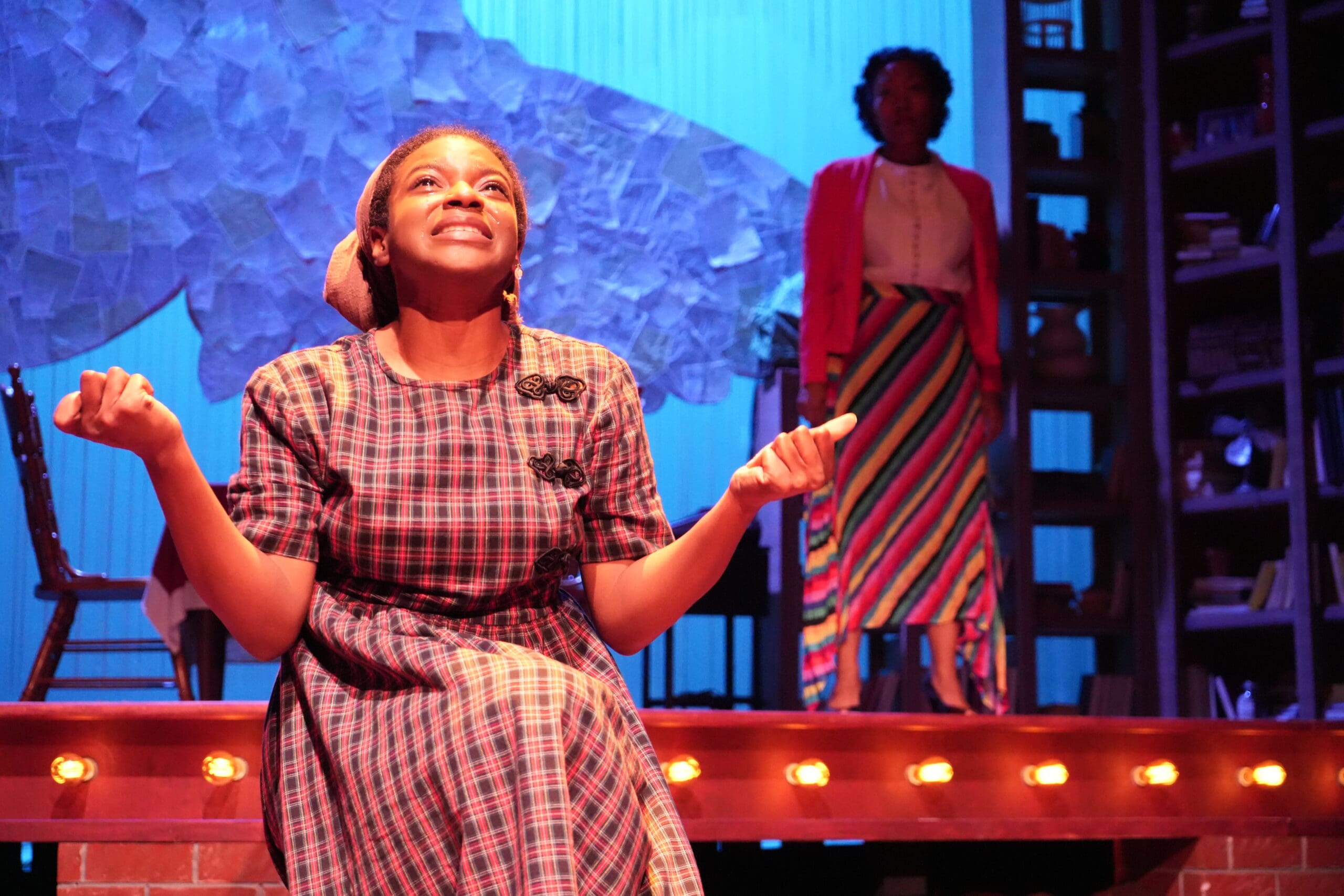 Manniah Harris, Callina Anderson in Ensemble Theatre's production of <em>Phenomenal Woman: Maya Angelou</em> (Photo by Aesthetic Alkemy)