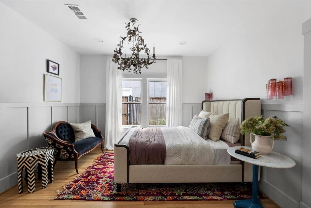 The second bedroom at 1635 Hawthorne in Houston's Montrose neighborhood. (Photo by Josh Gremillion for Martha Turner Sotheby's International Realty )