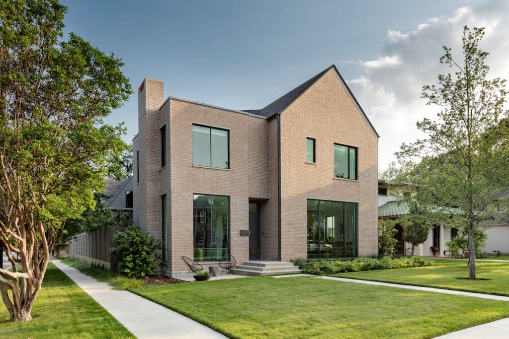A University Park home by Janson Luter Architects (photo by Charles Davis Smith)