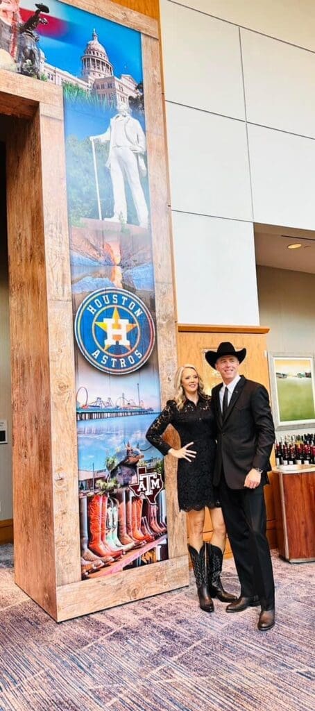 The Woodlands’ Beloved Chairman’s Ball Brings More Tabletop Decorating Fun and Jim Carman Love