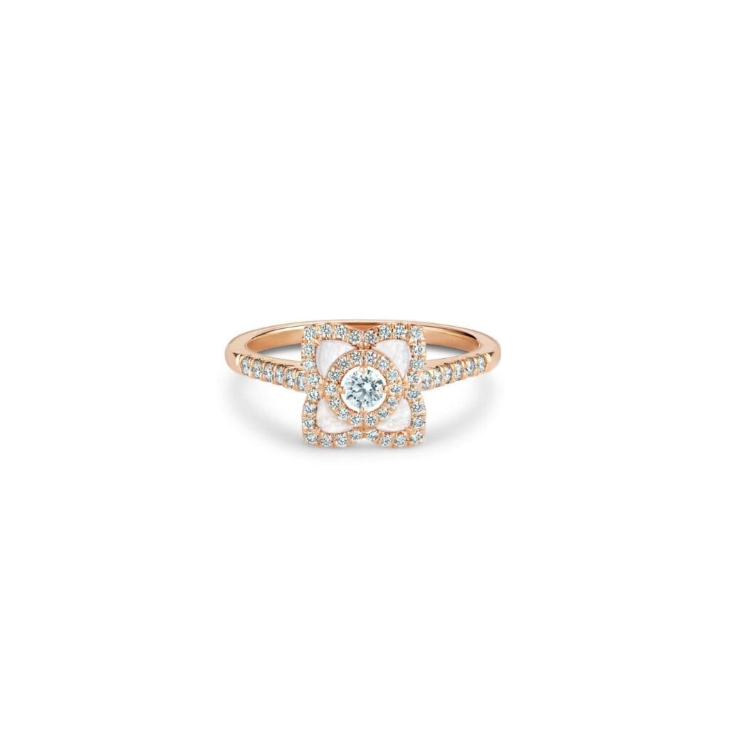 The signature range embodies the brand’s passion for capturing the beauty found in nature.