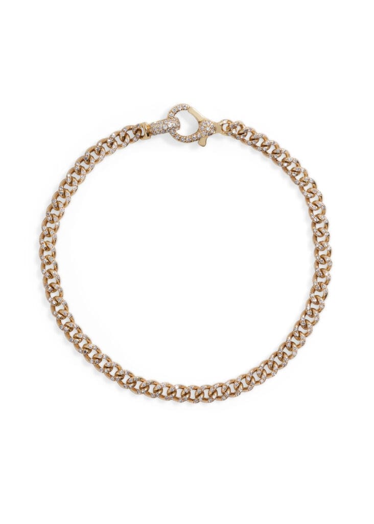 This bracelet by SHAY is an essential quiet luxury piece.