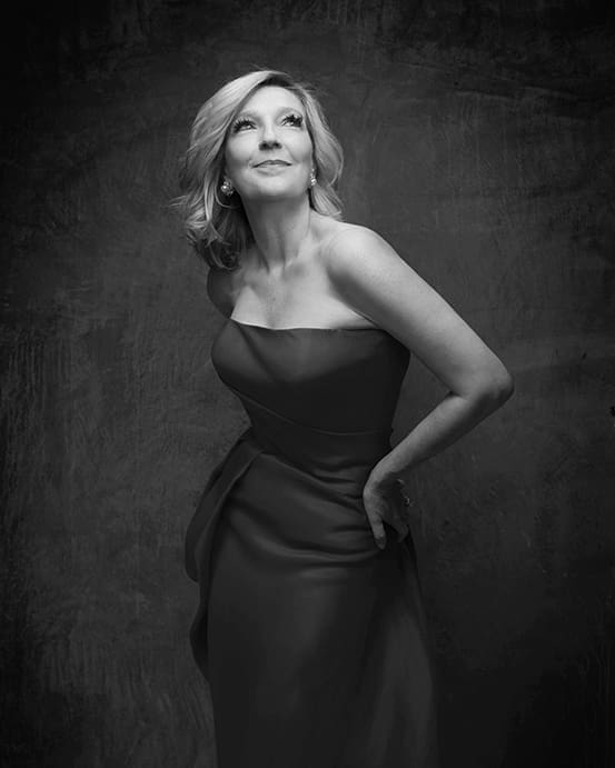 Kathryn Smith photographed by Ivan Aguirre for the PaperCity Philanthropy in Fashion Best Dressed magazine spread.