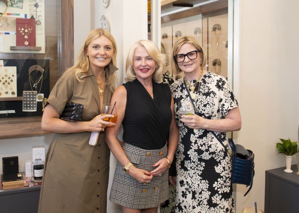 Alix Sommers, Sharon Turney, Ruth Sommers (Photo by Tamytha Cameron)