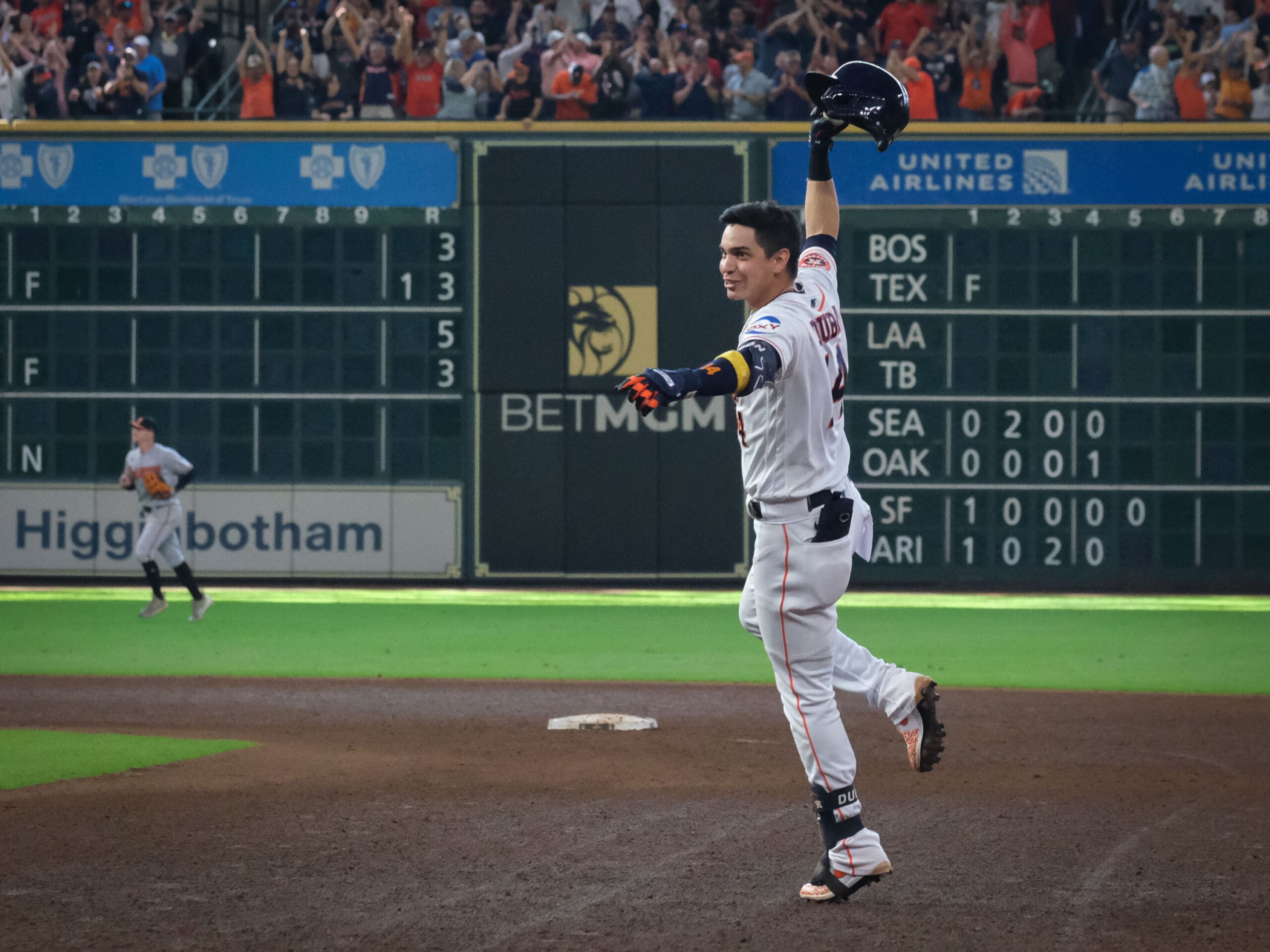 Astros Mauricio Dubon drives in the game winning run in the bottom of the 9th inning to beat the Baltimore Orioles 2-1 at Minute Maid Park