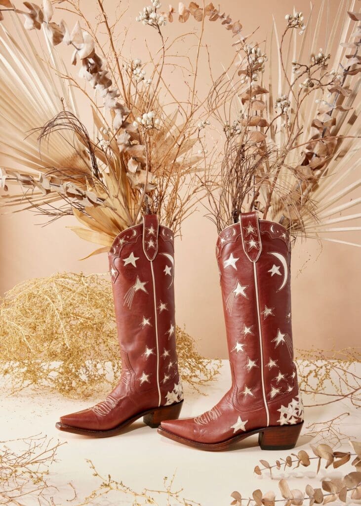 Miron Crosby's best-selling style Margretta