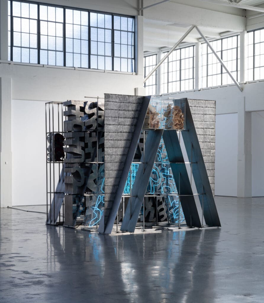 Pioneering Neon Artist Chryssa Gets Reintroduced to the World by an Enthralling Menil Exhibition — A True Pioneer Rises Out of Obscurity