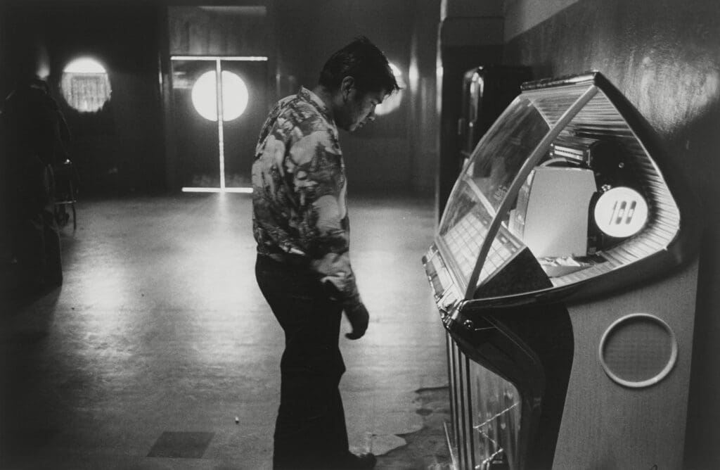 Robert Frank's "Bar, Las Vegas, Nevada," 1955-1956, at the Museum of Fine Arts, Houston (Courtesy MFAH © The June Leaf and Robert Frank Foundation) 