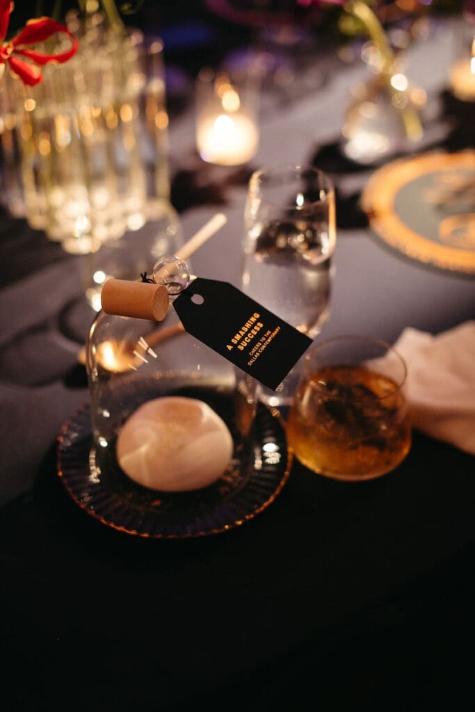 Dinner at the 2023 Dallas Contemporary Gala. (by Beckley Photography)