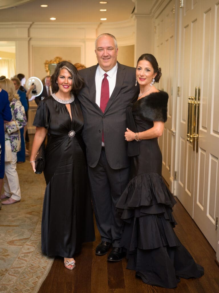 Heidi & Barry Turney, Saula Valente  at the Mission of Yahweh 'Leaders & Legends' gala.