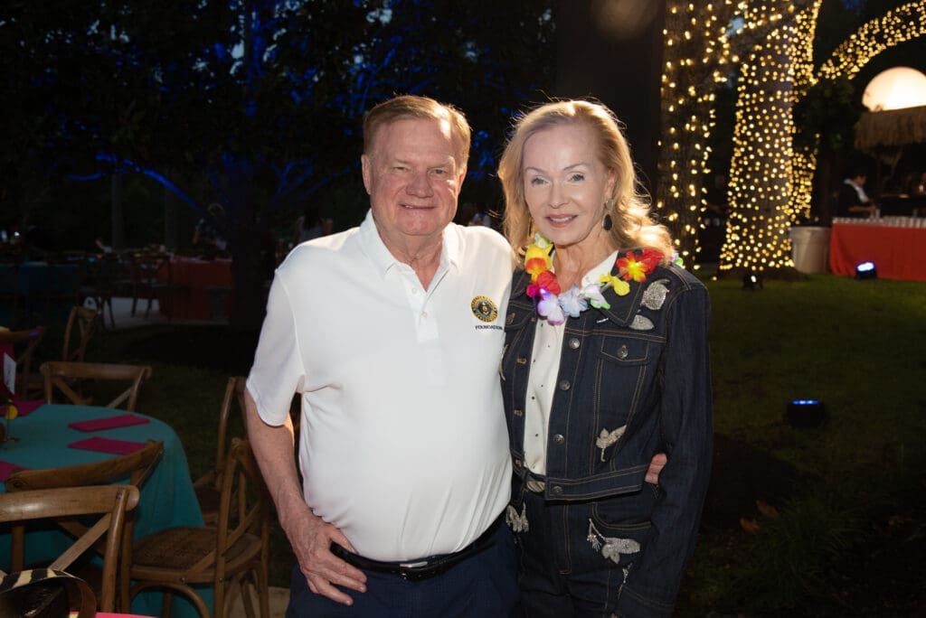 Keith & Alice Mosing at the Houston Police Foundation's 'True Blue' gala. (Photo by Alexander's Fine Portrait Design)