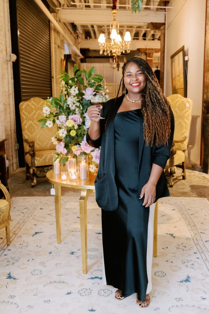 Event planner extraordinaire Michelle Norwood orchestrated the stunning Versailles-inspired dinner evening at New Orleans Auction Galleries.