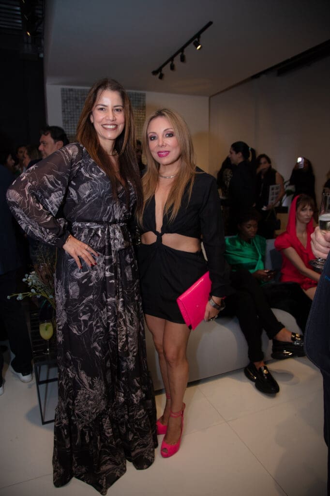 Monica Amariz, Kerin Hernandez (Photo by Miroma Photography)