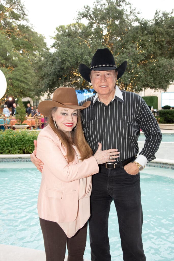 Sunny & Mac Haik at the Houston Police Foundation's 'True Blue' gala.  (Photo by Alexander's Fine Portrait Design)