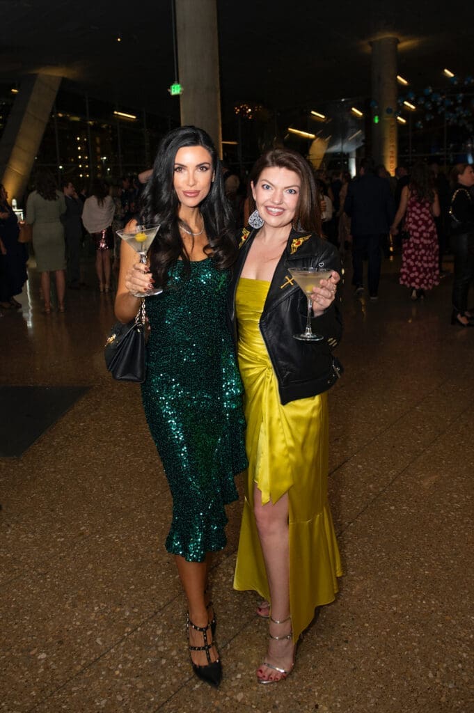 Bri Amaranthus and Rachel Scoggins (Photo by Tamytha Cameron)