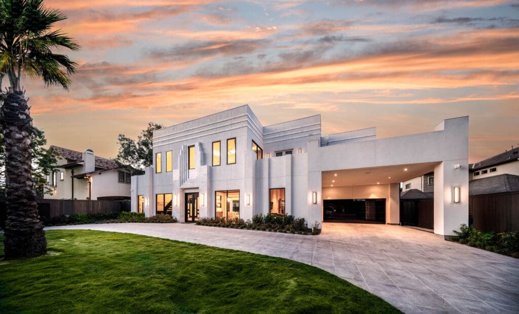 A Houston Modern Home Builder’s Lavish Tanglewood Sanctuary Hits the Market at $6.95 Million