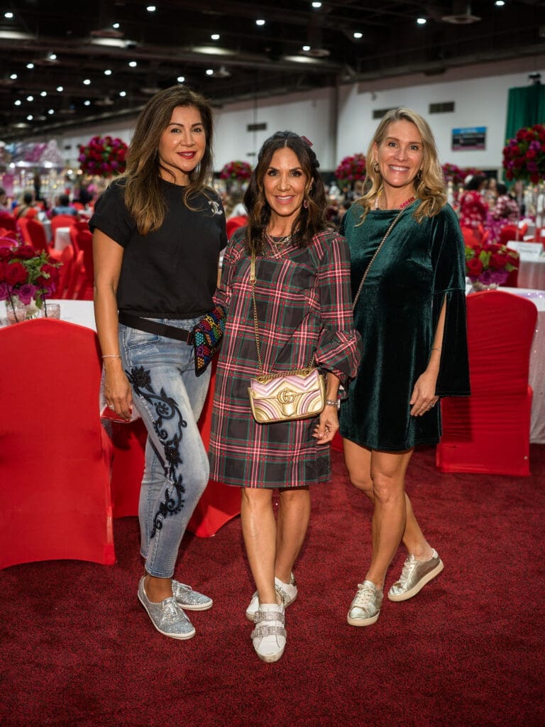 Crystal Lentz, Courtney Zavalla, Jill Davis at Houston Ballet Nutcracker Market festivities. (Photo by Daniel Ortiz)