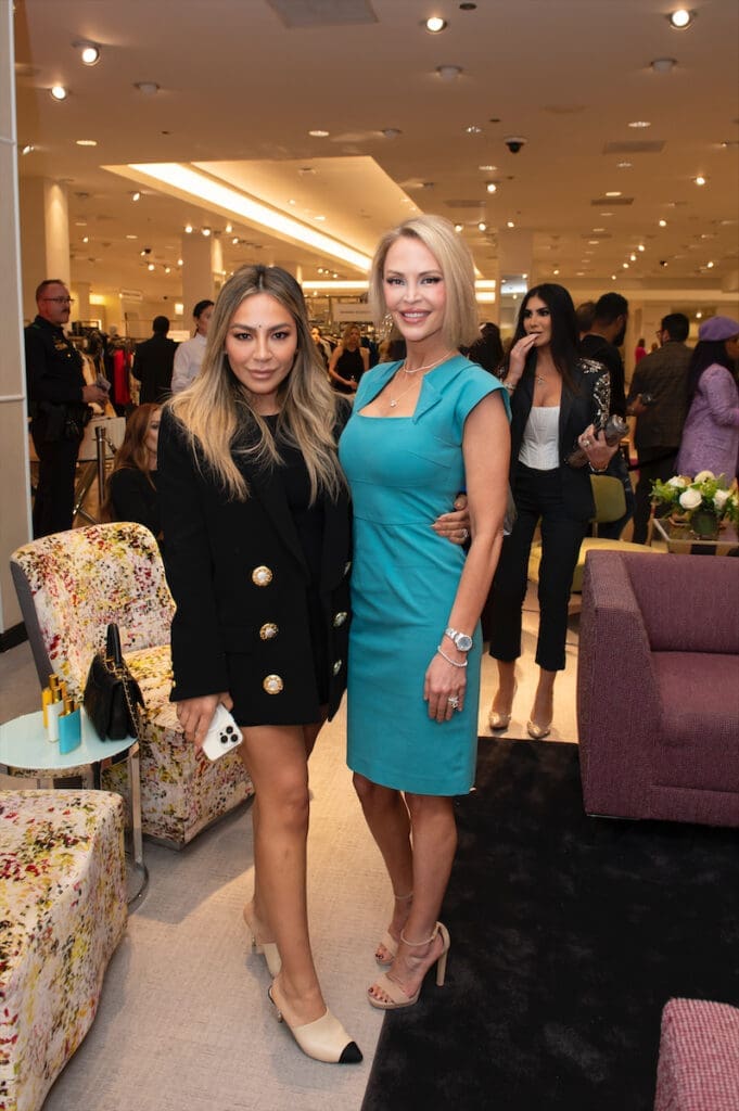 Daniela Bell, Whitney Kutch