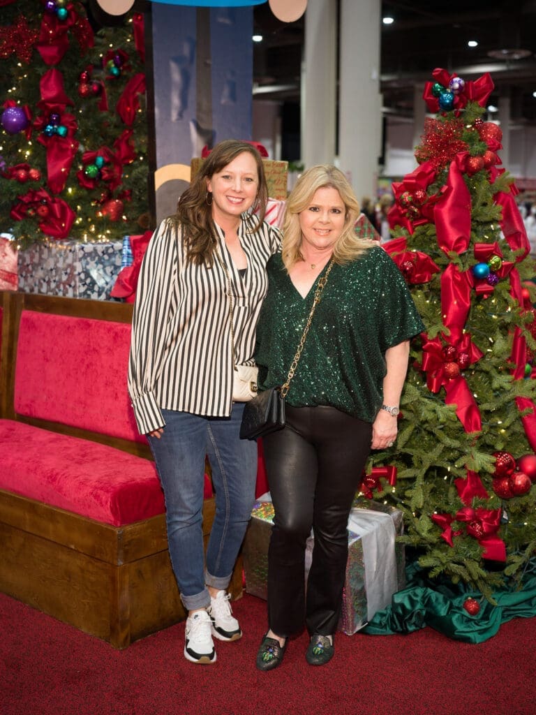 Kate Byars, Kelli Weinzierl  at Houston Ballet Nutcracker Market festivities. (Photo by Daniel Ortiz)