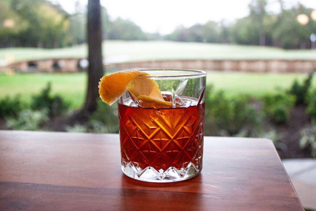 The 'Nice & Easy' at Back Table features Knob Creek Rye, Disaronno, Antica Carpano and B&B Resort Hot Honey Shrub. (Image credit: Audrey Carni) 