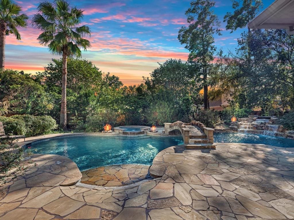 This Tucked Away Mansion May Have the Best Pool In The Woodlands — 11 Pine Lodge Place Is a $1.45 Million Next Level Retreat