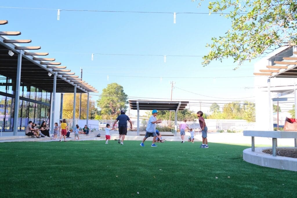 Situated at 1207to 1227 W 34th Street, Stomping Grounds features a sprawling 26,000 square feet of retail and restaurant space spans over three acres.