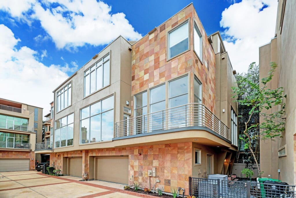 This Houston Townhome Is A Contemporary Oasis in Montrose — The Latest Luxury Listing From Nan and Company Properties