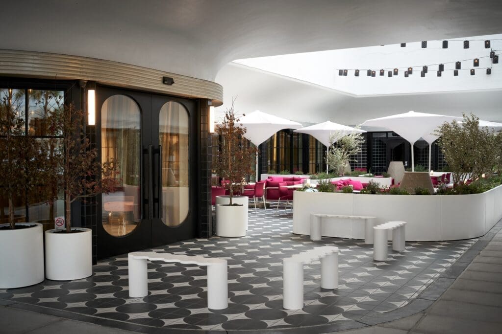 Patio dining at Cocody in River Oaks Shopping Center.  (Photo courtesy of Nina Magon Studio))