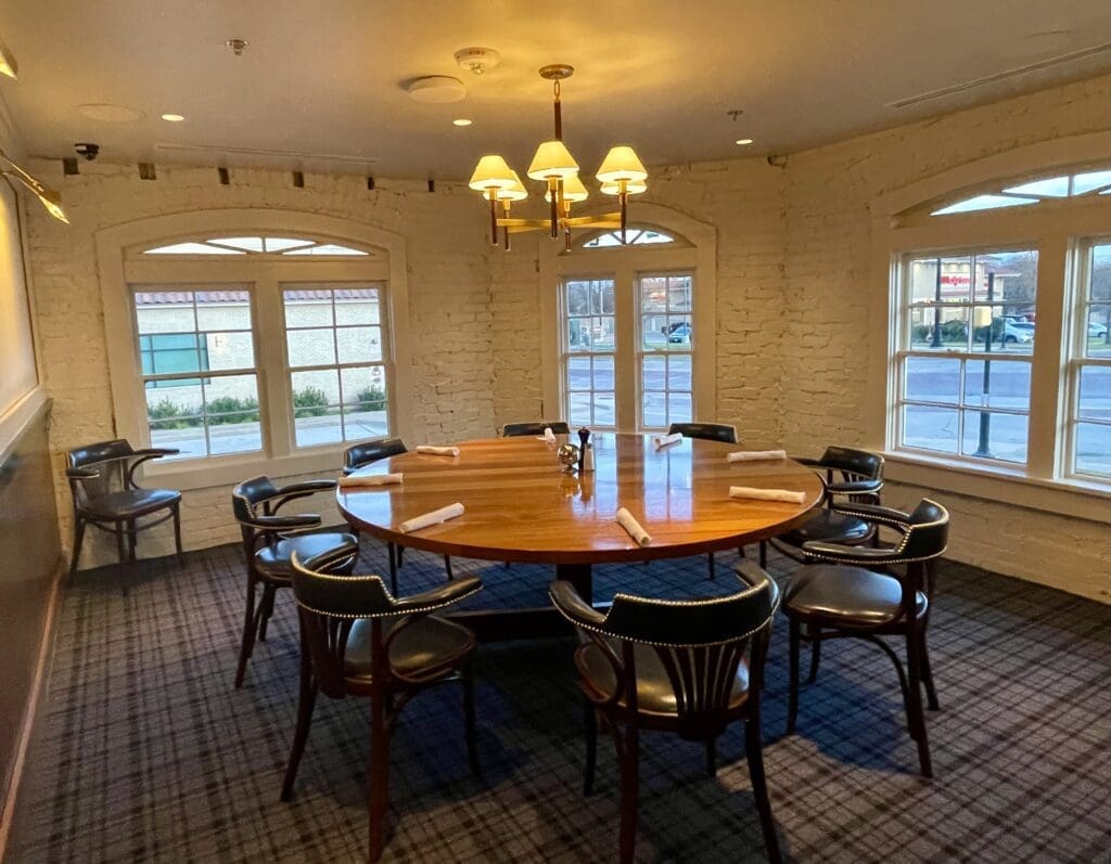 Hudson House Fort Worth - one of two private dining rooms available. (Photo by Courtney Dabney)
