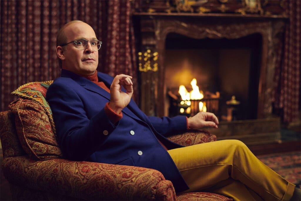 Tom Hollander as Truman Capote (Photo by Pari Dukovic for FX)
