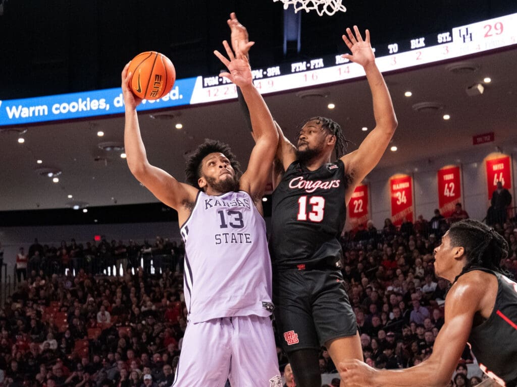 UH forward J'Wan Roberts makes things tough for opponents on defense. (Photo by F. Carter Smith)