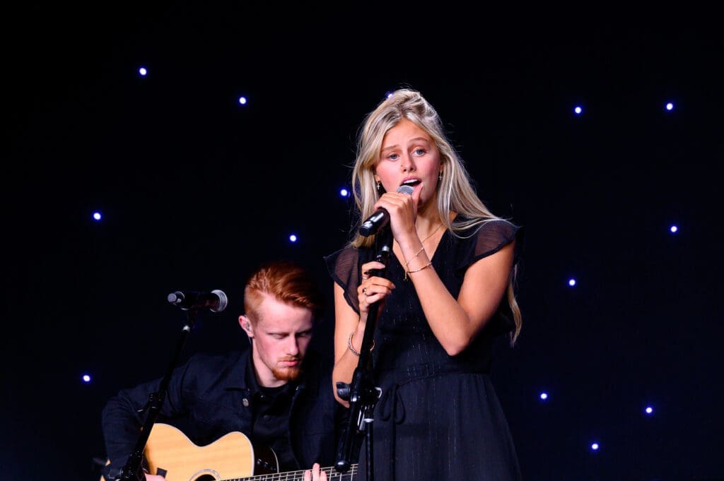 Singer Haven Madison (Photo by Mark Katz, Michelle West, Jeff Fitlow)